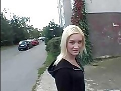 Teen blonde spreads for man on hot teen