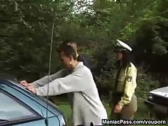 Traffic cop roadside doublefuck - nudecams.xyz